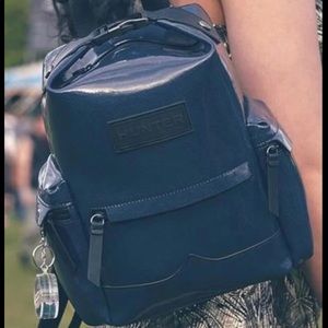 Hunter backpack ISO🚨